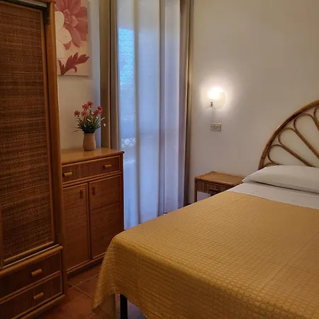 Costa D'oro Hotel Torre Ovo